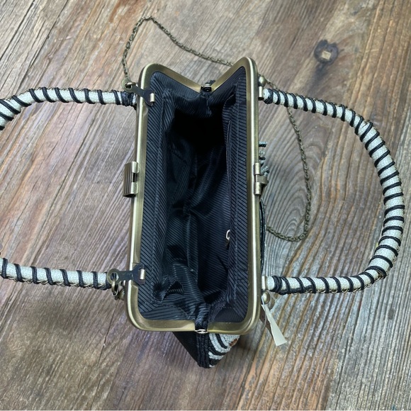 New ~ Coldwater Creek Safari Beaded Bag - Picture 12 of 13